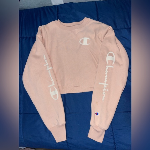 Champion Tops - 💙 Crop champion sweatshirt. Size L Used good condition. SF/PF